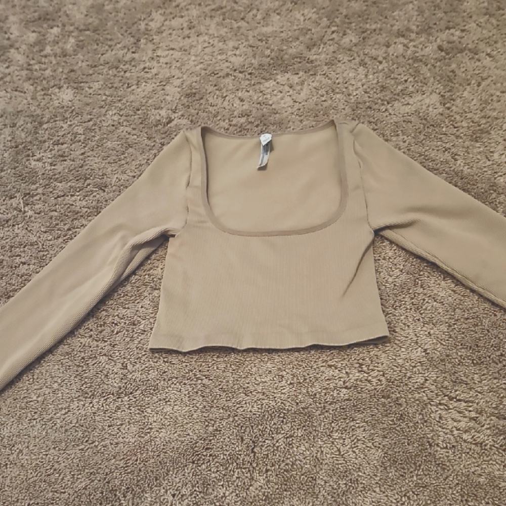 Sun-deh Cropped Top